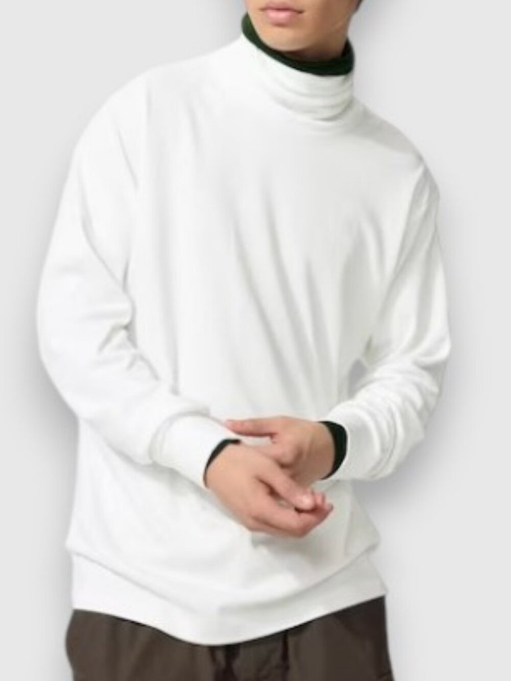 Uniqlo soft brushed long sleeve turtleneck shirt off-white men's size M